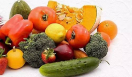 今日立秋勿忘吃瓜,清凉一夏，传统习俗新体验